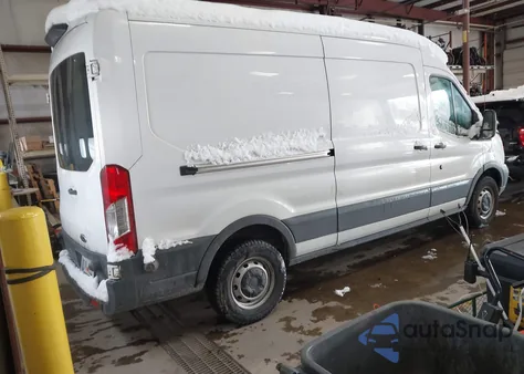 2018 Ford Transit-250 z USA, uszkodzony, nr VIN 1FTYR2CM3JKA32420